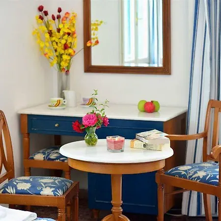 Hotel Nazos *